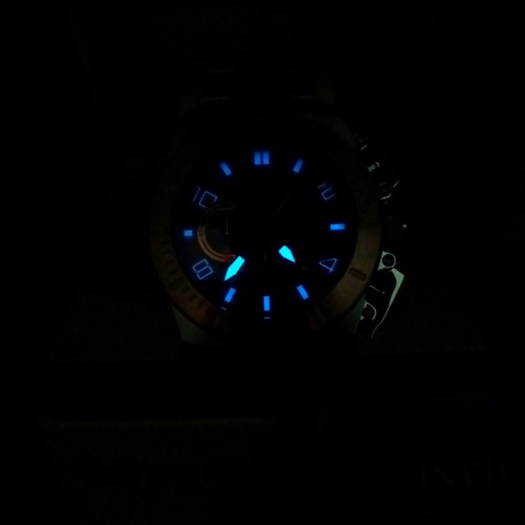 FIRM PRICE-New Invicta Pro Diver Chronograph men's watch (ONLY WATCH) - Picture 4 of 8